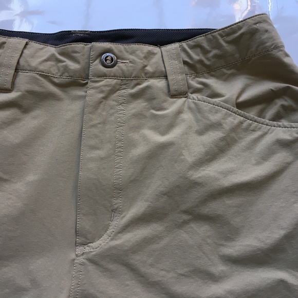 Patagonia Men's Khaki Athletic Shorts - Picture 2 of 8